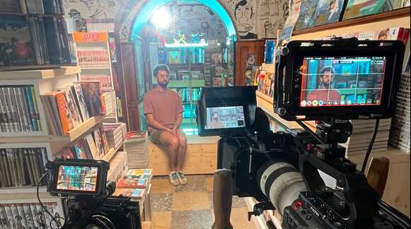 Shooting a manga documentary